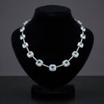 18 karaat wit gouden topaas en diamanten collier