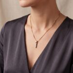 Christian gouden collier en hanger met diamanten