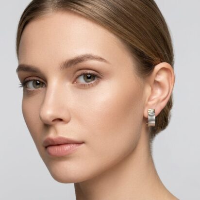 Bicolor oorbellen met briljant geslepen diamant