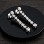 Wit gouden diamanten oorbellen