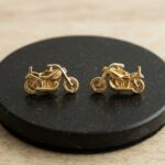 Gouden motor oorbellen