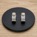 Bicolor oorbellen met briljant geslepen diamant
