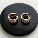 Gouden diamanten oorbellen
