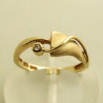 14 karaat geel gouden ring met diamant