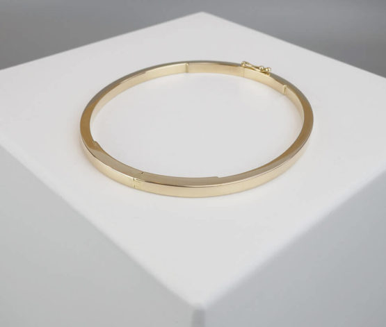 14 karaat geel gouden slavenarmband