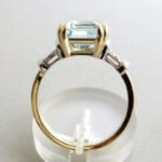 Bicolor ring met aquamarijn en diamanten