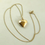 gouden collier met harten hanger