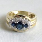 Geel gouden ring met saffier en briljanten