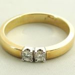 Bicolor ring met 2 diamanten