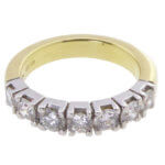 Gouden ring met briljanten