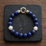 Armband met parels en lapis lazuli