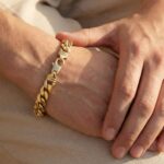 Christian geel gouden schakelarmband