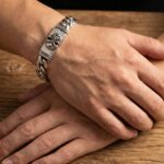 Zilveren armband met doodskop