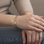 Christian bicolor gouden schakelarmband