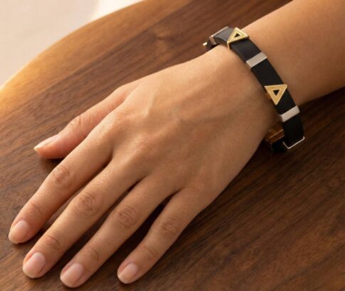 Rubberen en bicolor gouden armband