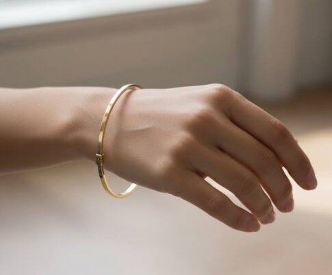 14 karaat gouden Christian slavenarmband