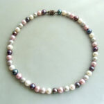 Parel collier met magneetslot