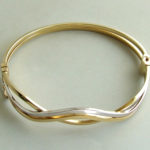 Christian bicolor slavenarmband