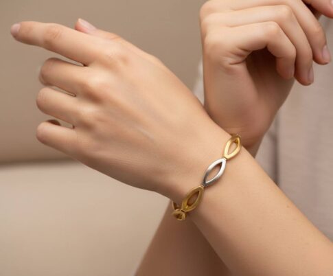 14 karaat bicolor Christian armband