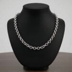 Zilveren collier met schakel
