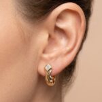Geel gouden oorclips met diamant