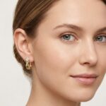 Geel gouden oorclips met diamant