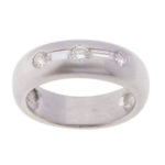 Christian ring wit goud met diamanten