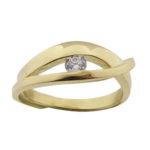 Geel gouden ring met wit diamant
