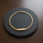 Geel gouden naamplaat armband