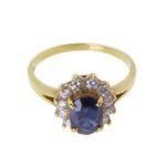 Geel gouden saffieren ring met diamanten