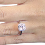 Wit gouden entourage ring met Swarovski zirconia