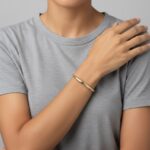 Christian geel gouden slavenarmband