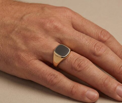 Christian gouden onyx ring