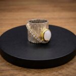 Zilveren ring met witte kwarts