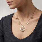Gouden zirkonia hanger met bedelketting
