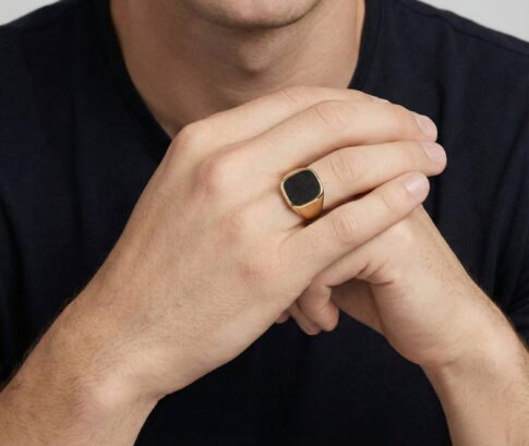 Gouden zegelring met heliotroop