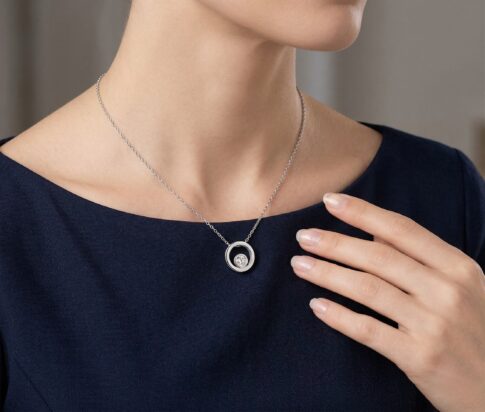 14 karaat wit gouden ketting met hanger cirkel