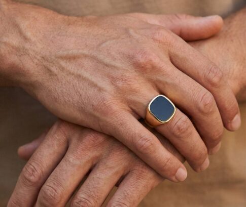 Gouden zegelring met onyx