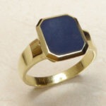 Christian cachet ring met lagensteen