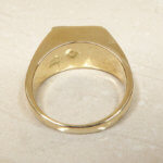 Christian gouden cachet ring met diamant