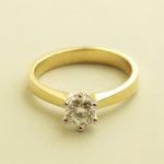 Geel gouden solitair diamanten ring