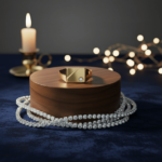 Christian gouden cachet ring met diamant