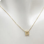 Gouden ketting met R hanger