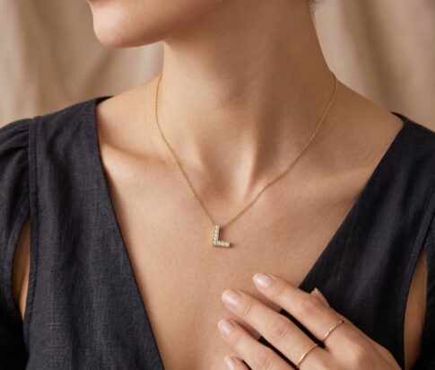 Gouden ketting met L zirkonia hanger