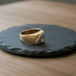 Christian gouden cachet ring met diamant