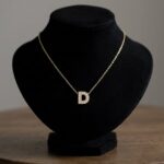 Gouden ketting met D zirkonia hanger