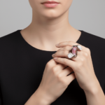 Zilveren ring met parelmoer en koraal