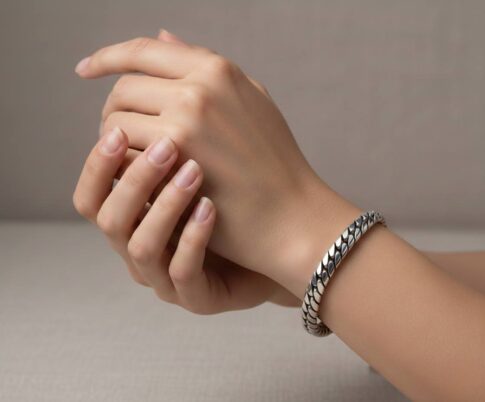 Zilveren armband met half rond