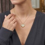 Geel gouden zirkonia hart hanger