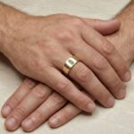 14 karaat gouden cachet ring